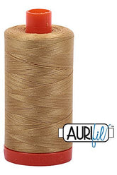 Aurifil Mako 50wt Cotton 1300 m 1422 yd. spool - 2920 Light Brass